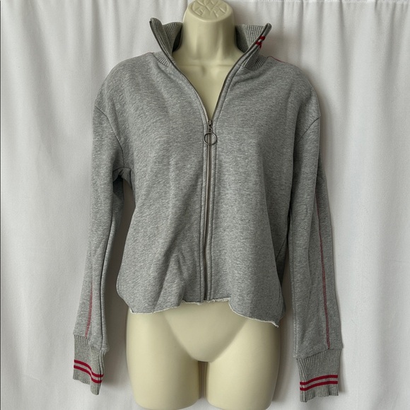 Fitigues Tops - Fitigues NWT Gray Cotton Zip-Up Sweatshirt Jacket w/ Red Stripes **Size M** 🌺🌺